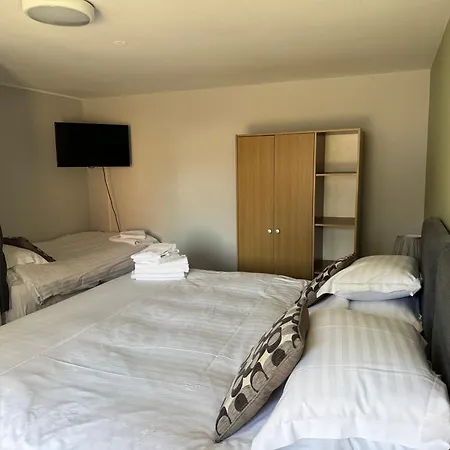 Otel The Vale Of York